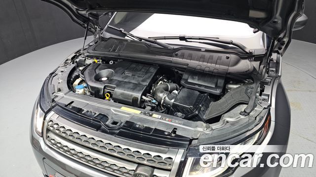Land Rover Range Rover Evoque 2018 — photo 6