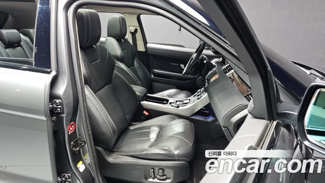 Land Rover Range Rover Evoque 2018 — photo 11