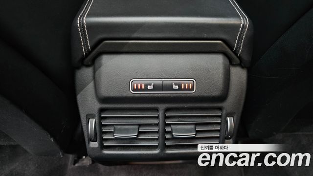 Land Rover Range Rover Evoque 2018 — photo 19