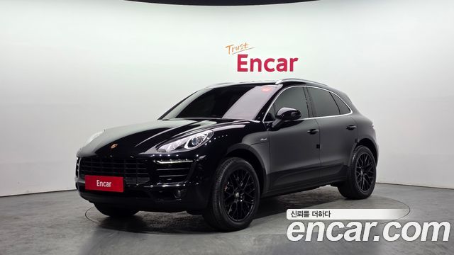 Porsche Macan 2015 — photo 1