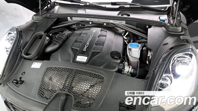 Porsche Macan 2015 — photo 6