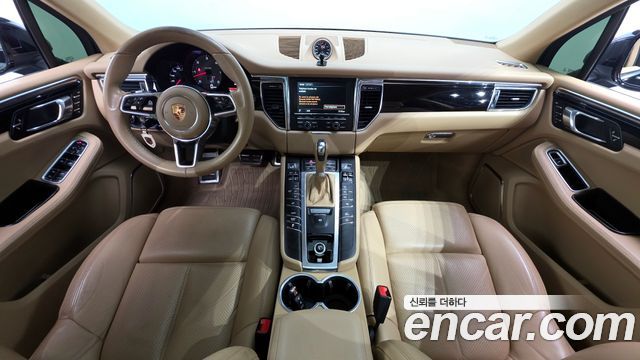 Porsche Macan 2015 — photo 7