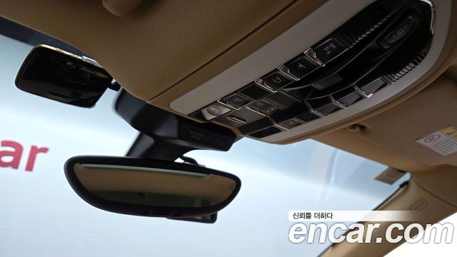 Porsche Macan 2015 — photo 16