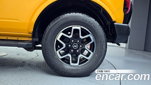 Ford Bronco 2022 — photo 5