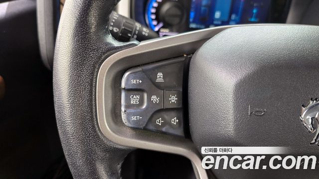 Ford Bronco 2022 — photo 19