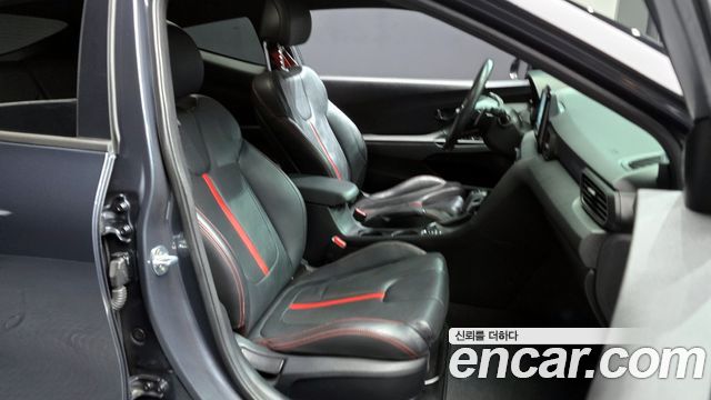 Hyundai Veloster 2018 — photo 10