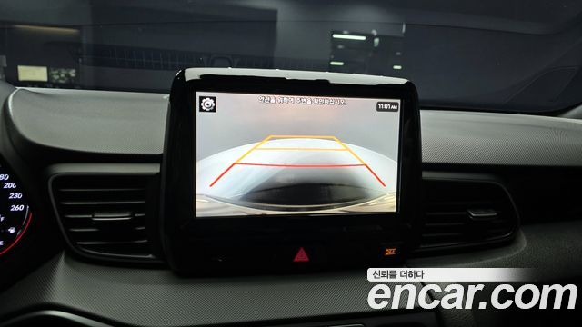 Hyundai Veloster 2018 — photo 16