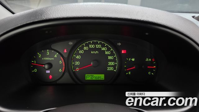 Hyundai Starex 2011 — photo 8