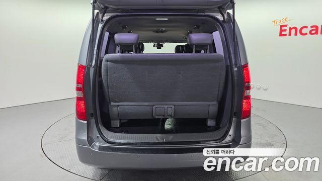 Hyundai Starex 2011 — photo 20