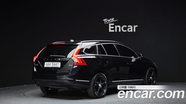 Volvo V60 2013 — photo 2