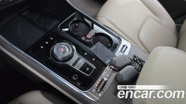 Kia Canival 2024 — photo 9