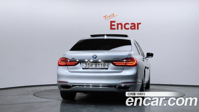 BMW 7-Series 2016 — photo 4