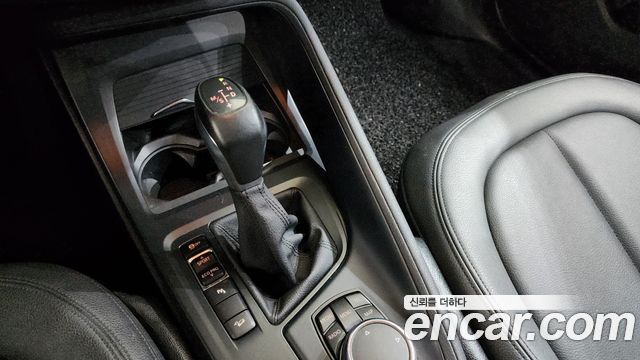 BMW X1 2016 — photo 9