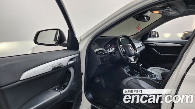 BMW X1 2016 — photo 10