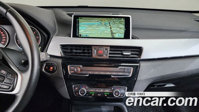 BMW X1 2016 — photo 14