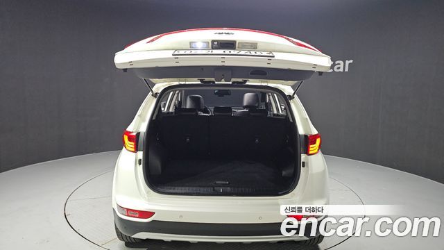 Kia Sportage 2016 — photo 20