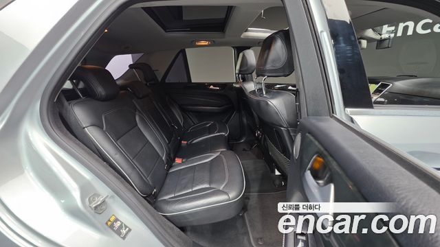 Mercedes-Benz M-class 2012 — photo 19