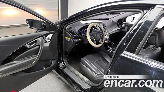 Hyundai Grandeur 2012 — photo 10