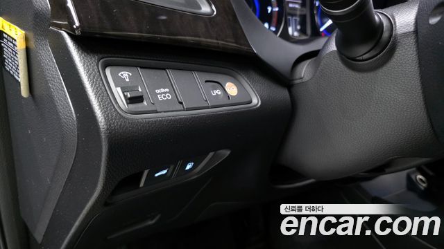 Hyundai Grandeur 2012 — photo 15