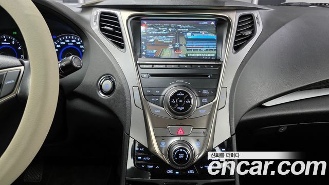 Hyundai Grandeur 2012 — photo 18
