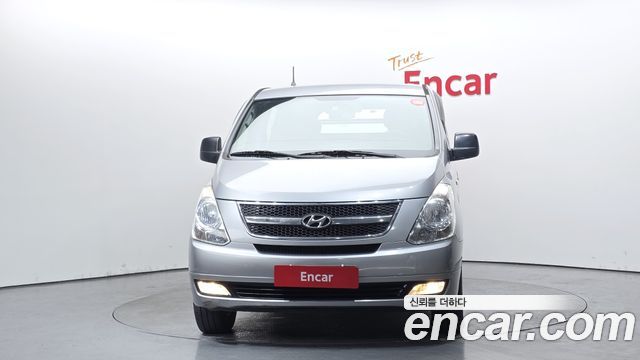 Hyundai Starex 2011 — photo 3