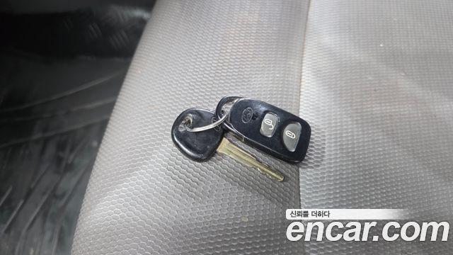 Hyundai Starex 2011 — photo 18