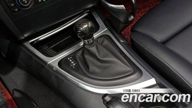 BMW 1-Series 2012 — photo 9