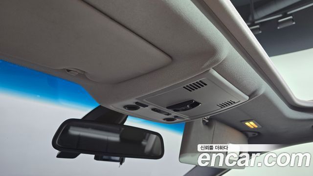 BMW 1-Series 2012 — photo 19
