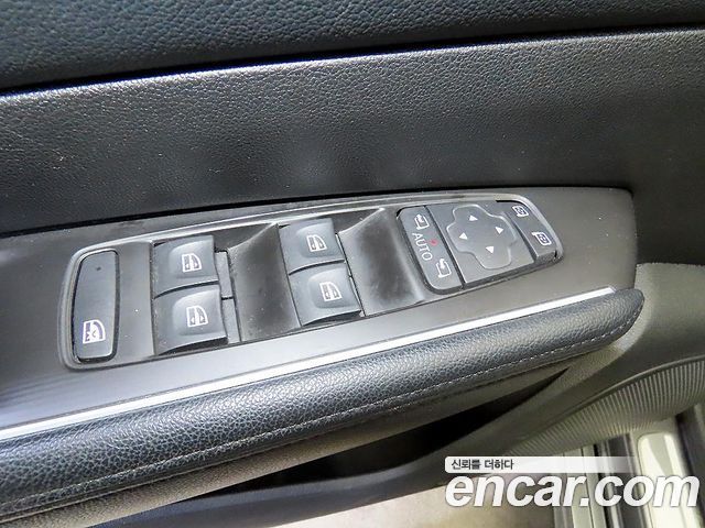 Renault Korea SM6 2016 — photo 13