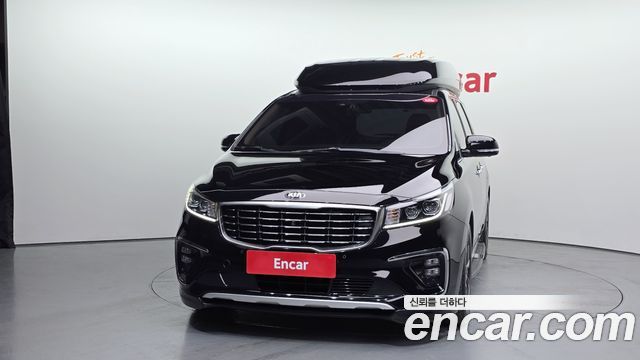 Kia Canival 2020 — photo 3