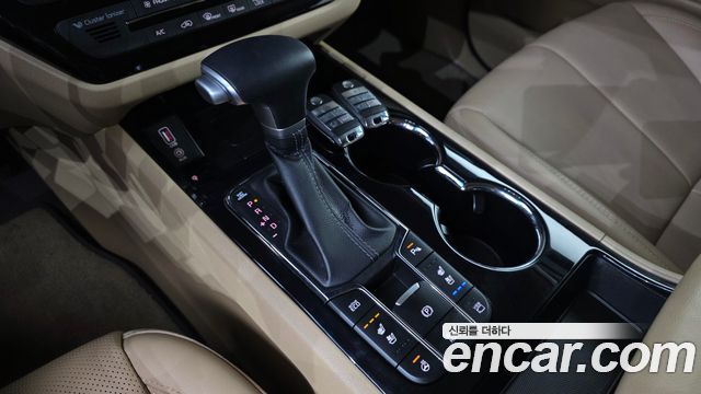 Kia Canival 2020 — photo 9