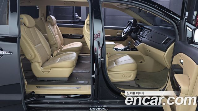 Kia Canival 2020 — photo 20