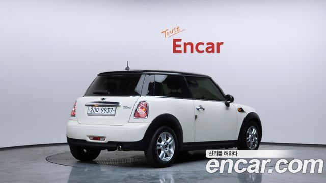 Mini Cooper 2013 — photo 2