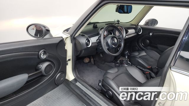 Mini Cooper 2013 — photo 10