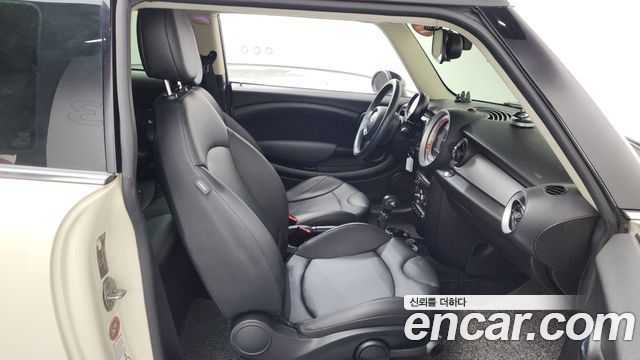 Mini Cooper 2013 — photo 11