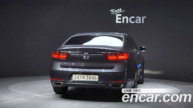 Kia K7 2018 — photo 4
