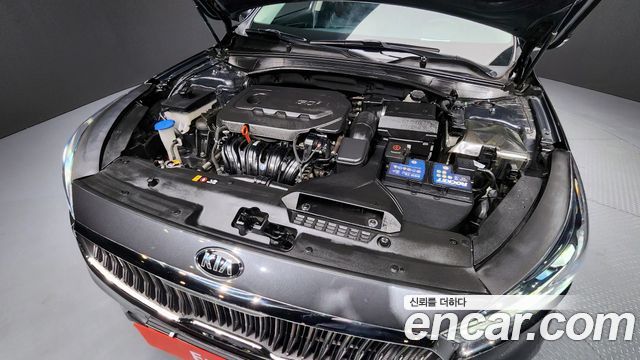 Kia K7 2018 — photo 6