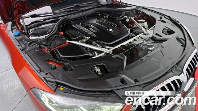 BMW 8-Series 2020 — photo 6