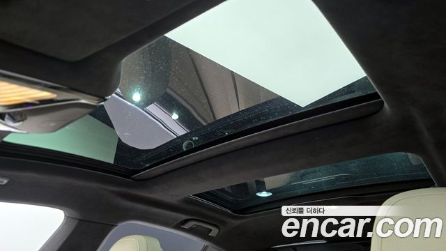BMW 8-Series 2020 — photo 18