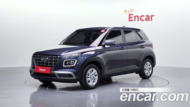 Hyundai Venue 2022 — photo 1
