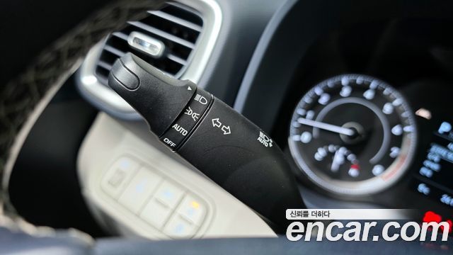 Hyundai Venue 2022 — photo 18