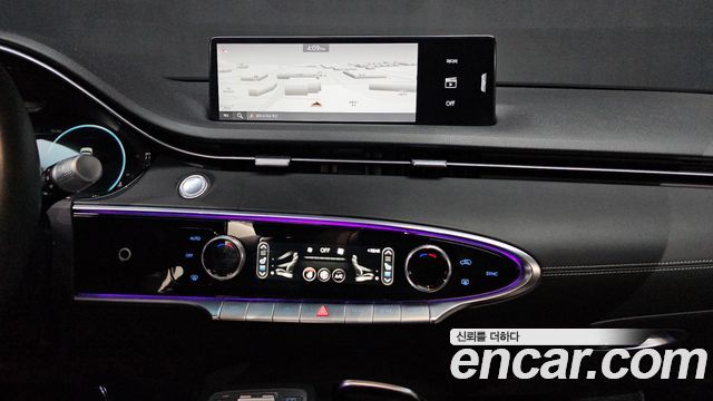 Genesis GV70 2022 — photo 15