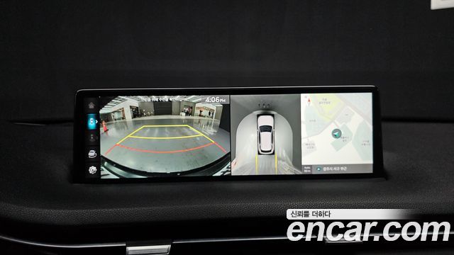 Genesis GV70 2022 — photo 16