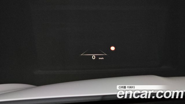 Genesis GV70 2022 — photo 19