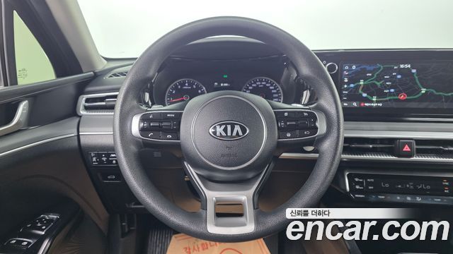 Kia K5 2021 — photo 17