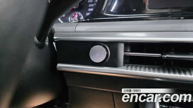 Kia K5 2021 — photo 20