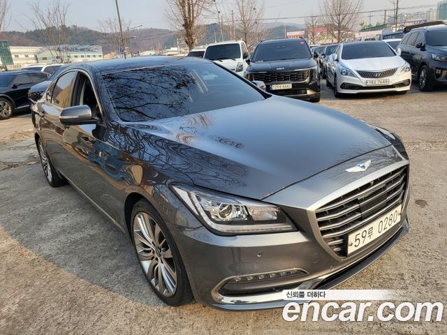 Genesis G80 2017 — photo 1