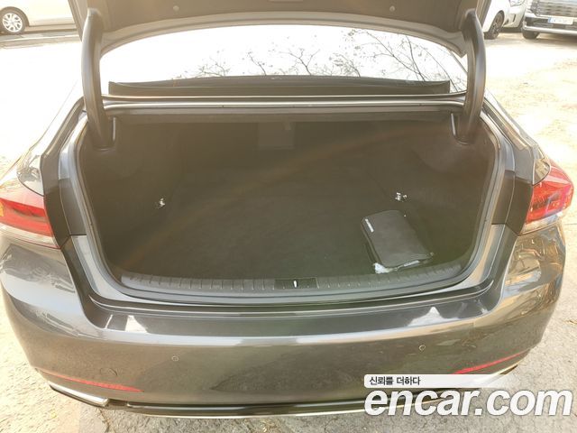 Genesis G80 2017 — photo 4