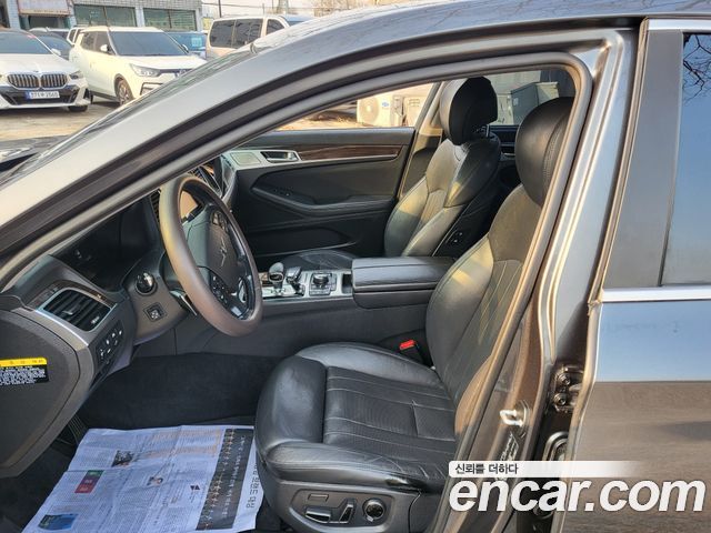Genesis G80 2017 — photo 8