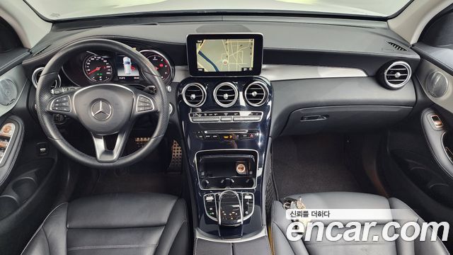 Mercedes-Benz GLC-Class 2018 — photo 7